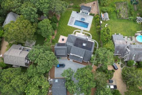 New Construction Edgartown Compound 6 Bedrooms Heated Pool and Spa